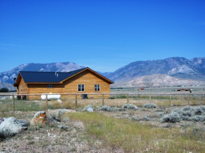 Clark, houses in Wyoming
