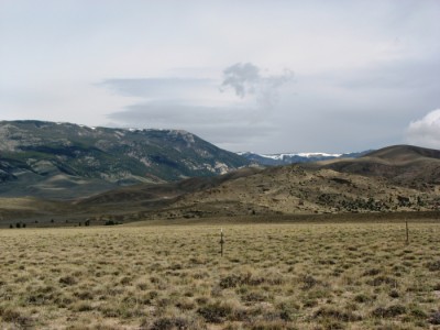 Wyoming mountain view property