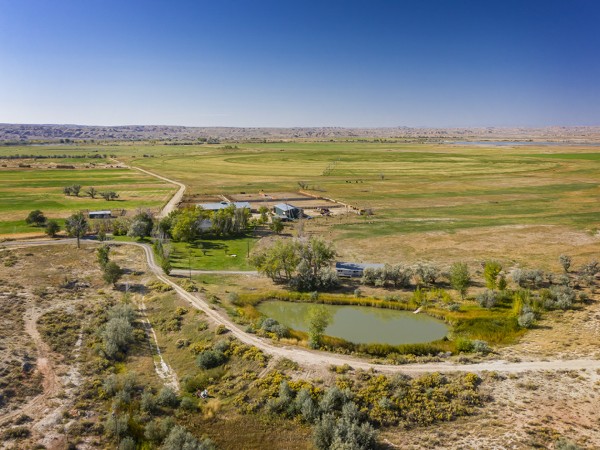 wyoming ranches for sale