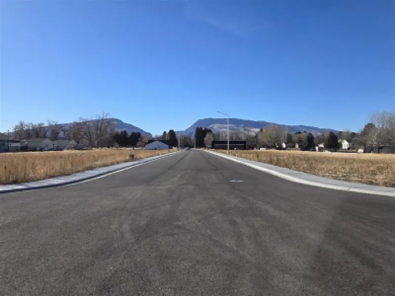 2402 Songbird Ct Cody #2