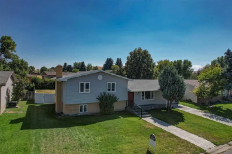 1232 Birch Ln Cody #1