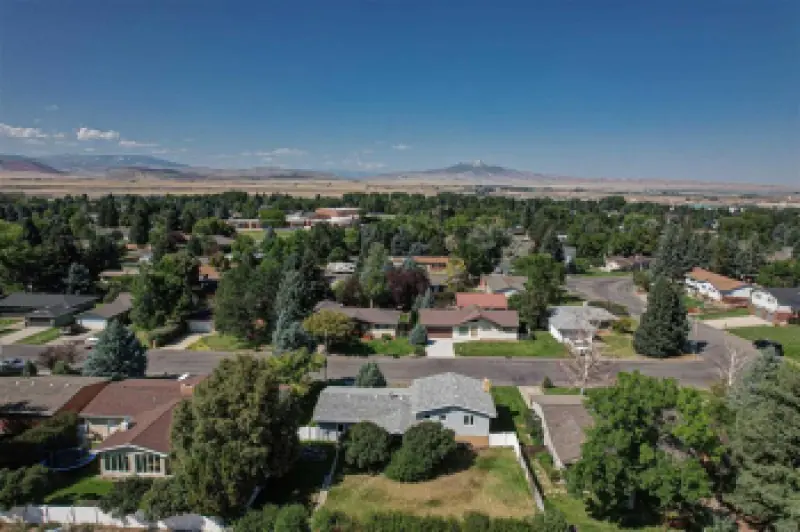 1232 Birch Ln Cody #4