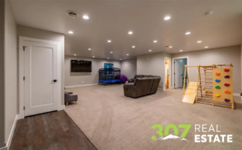 5 Breezy Ln Cody #31