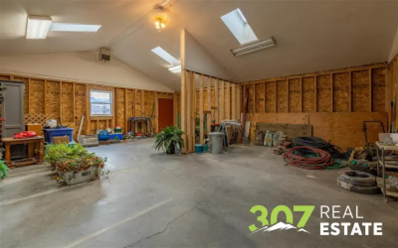 366 Lower Southfork Rd Cody #31