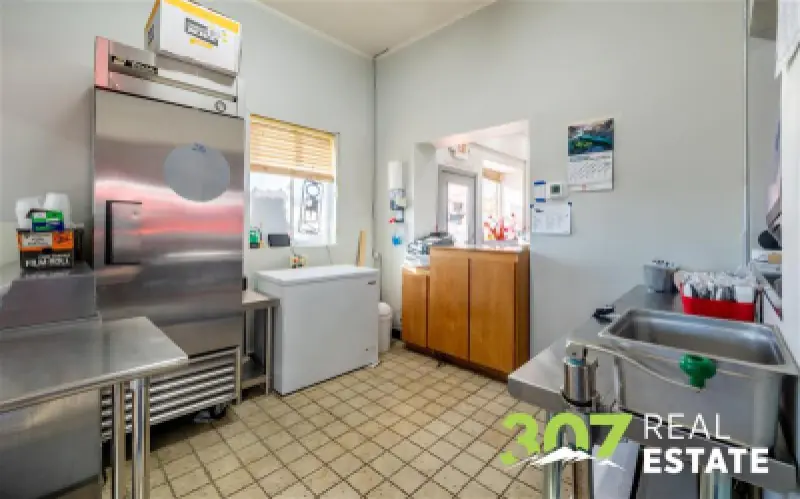 1491 Sheridan Ave Cody #14