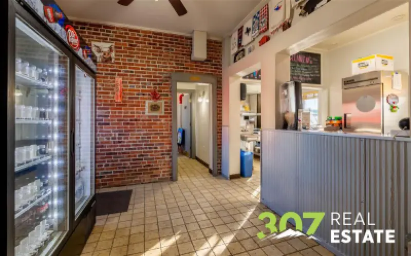 1491 Sheridan Ave Cody #16