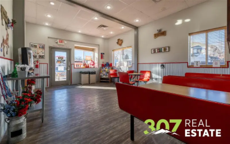 1491 Sheridan Ave Cody #7