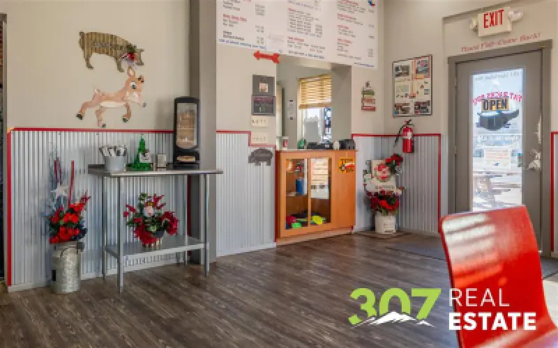 1491 Sheridan Ave Cody #9