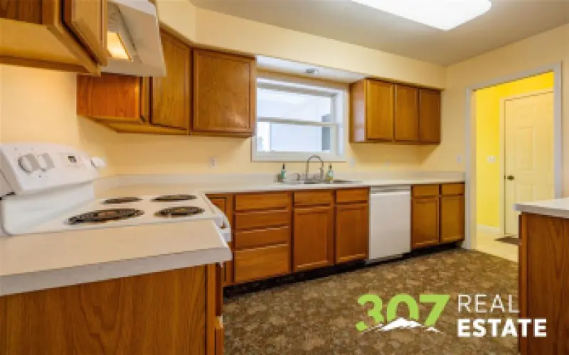 641 Oakwood Dr Powell #11