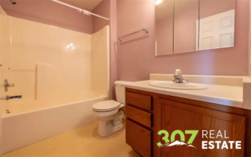 641 Oakwood Dr Powell #16
