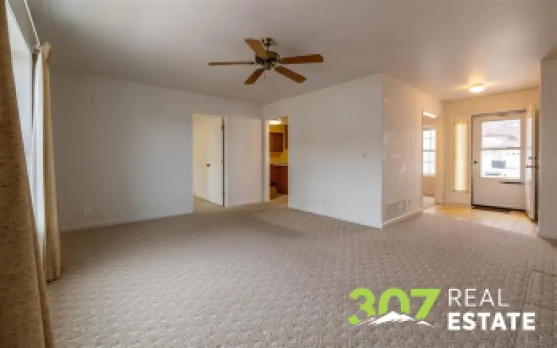 641 Oakwood Dr Powell #25