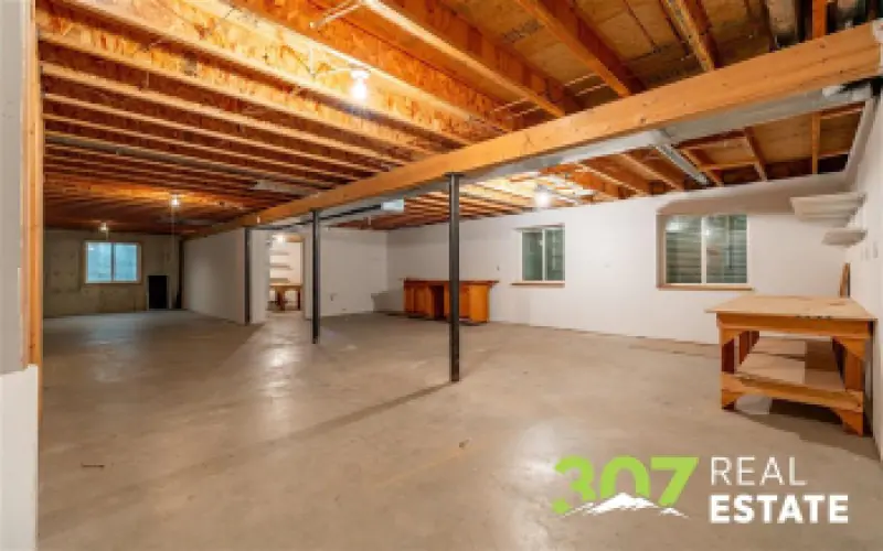 641 Oakwood Dr Powell #26