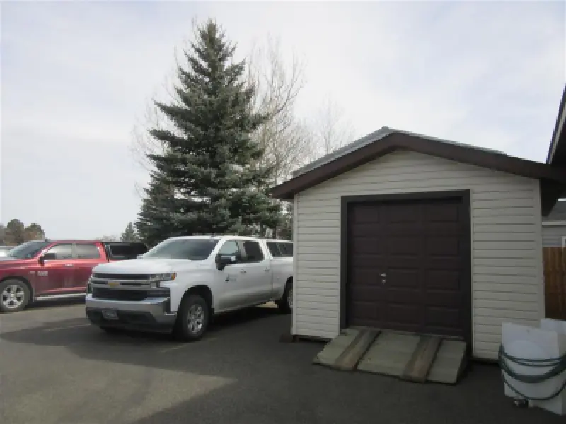 1402 Stampede Ave Cody #15