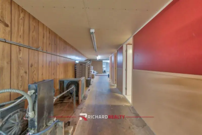 45 E Main St Byron #15