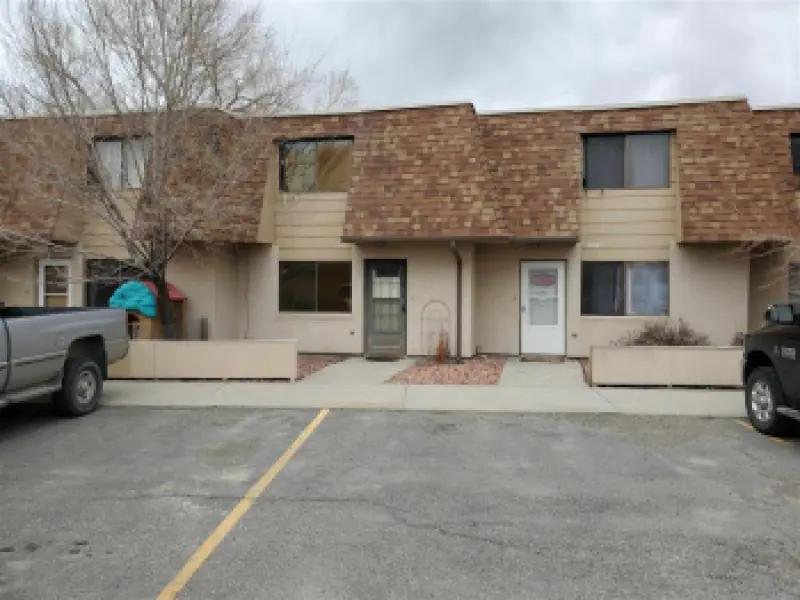 1817 Mountain View Dr Cody #1