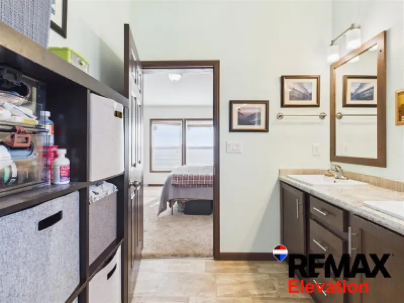 1099 Road 14 Powell #14