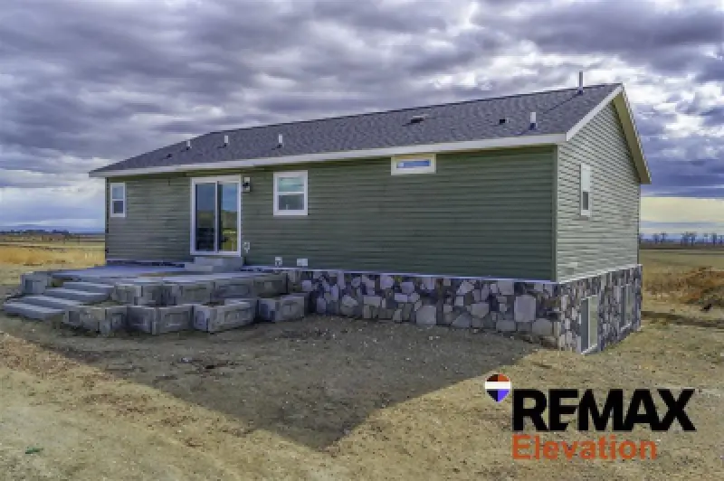 1099 Road 14 Powell #32