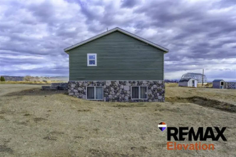 1099 Road 14 Powell #33