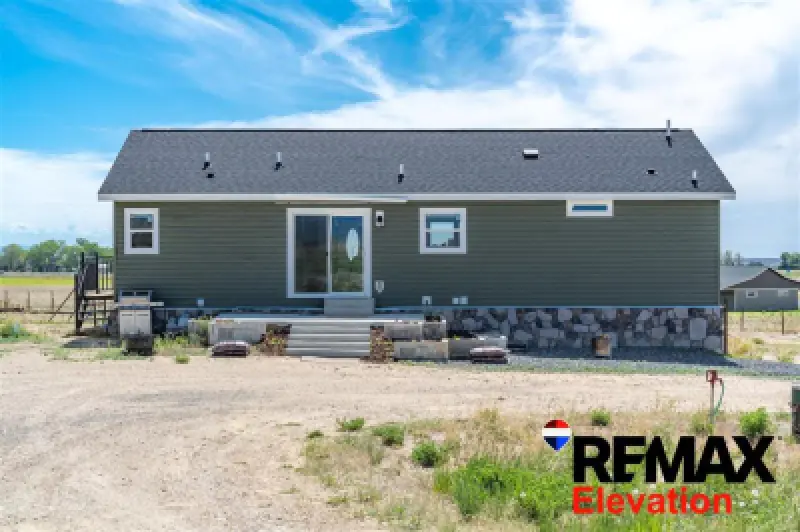 1099 Road 14 Powell #82