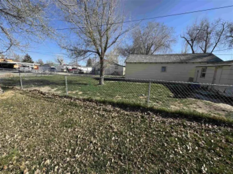 1147 & 1131 N 7th St Greybull #11