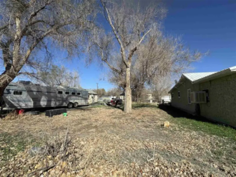 1147 & 1131 N 7th St Greybull #12