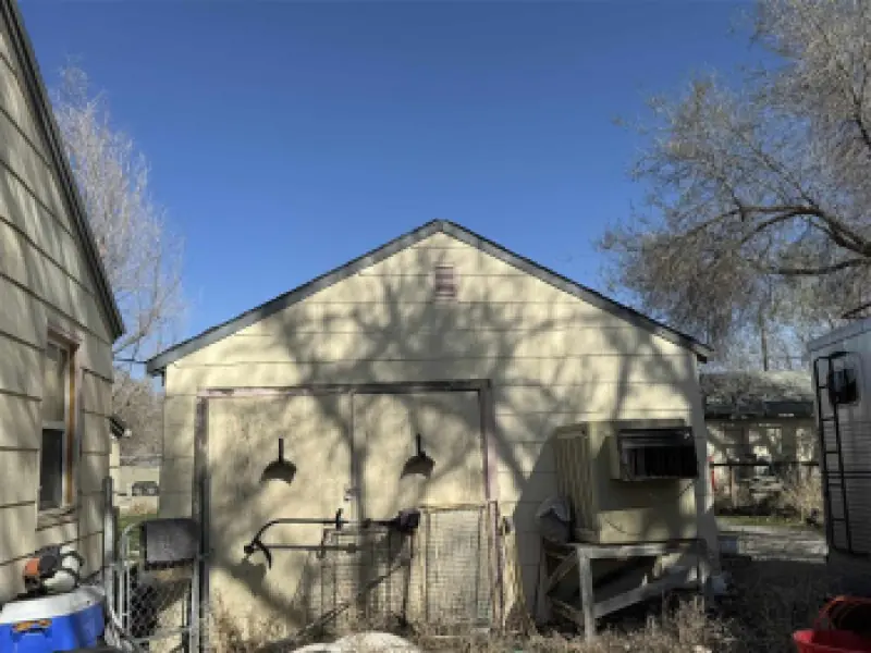 1147 & 1131 N 7th St Greybull #13