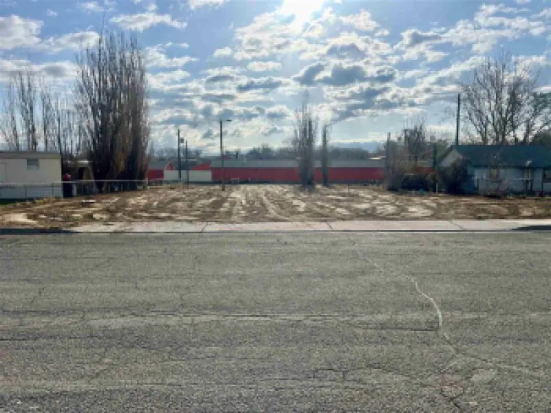 1325 7th St Greybull #8