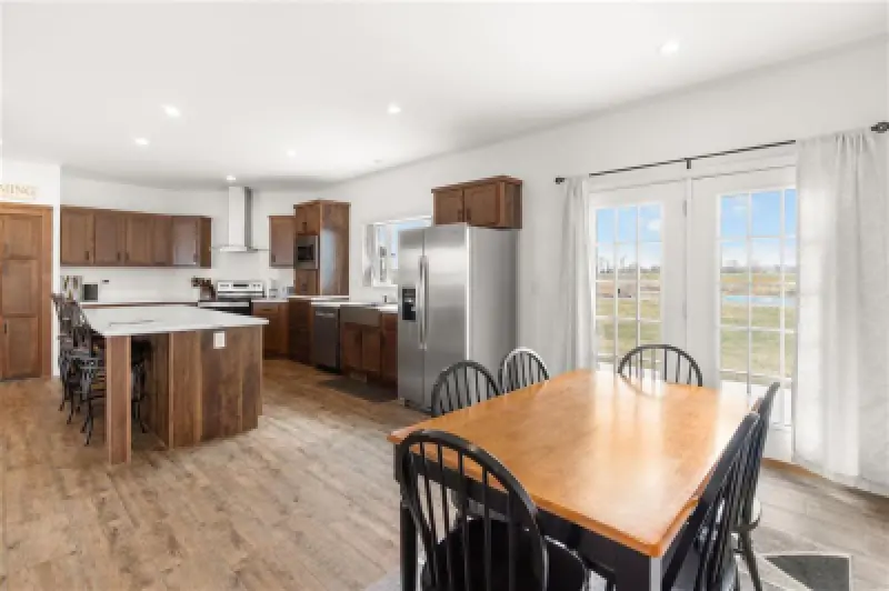 518 Tatman St Burlington #20