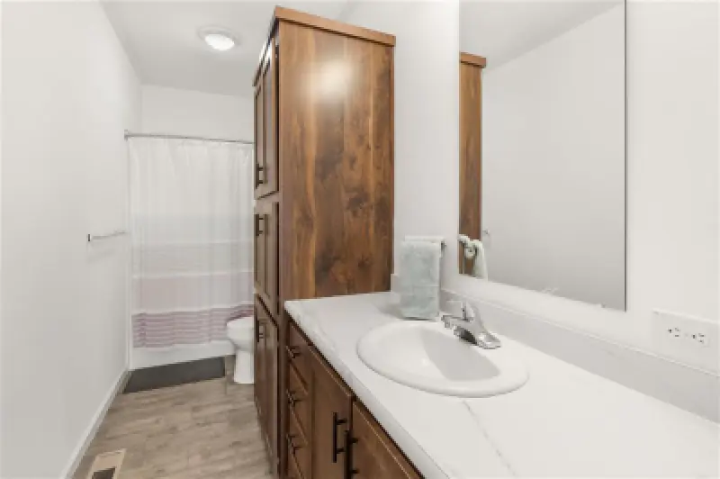 518 Tatman St Burlington #27