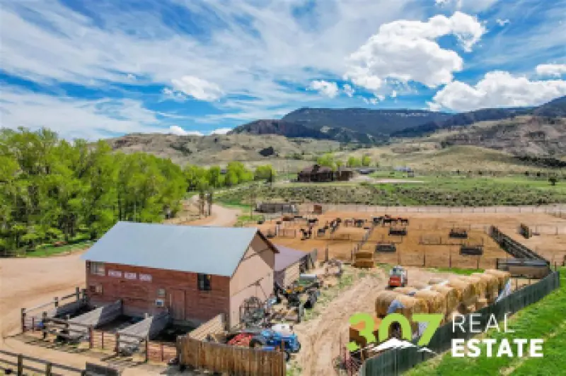 3080 & 3064 North Fork Hwy Cody #45