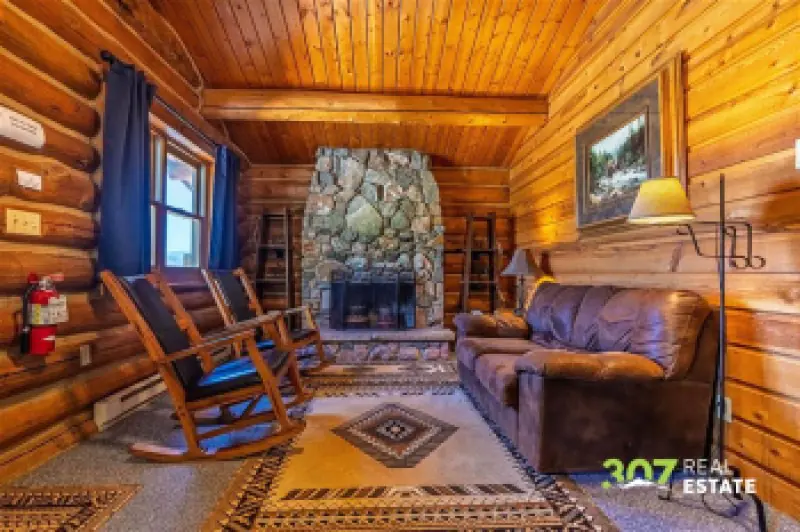 3080 & 3064 North Fork Hwy Cody #64