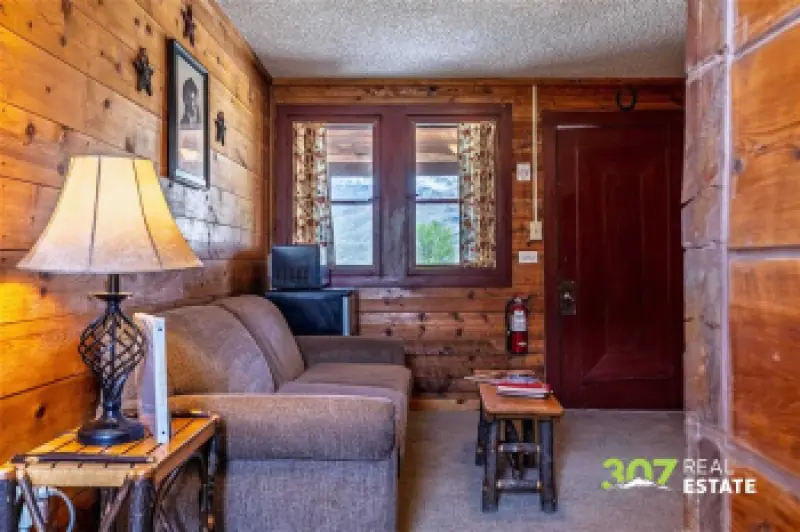 3080 & 3064 North Fork Hwy Cody #69