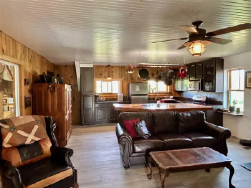 2609 Beaver Creek Rd Shell #11