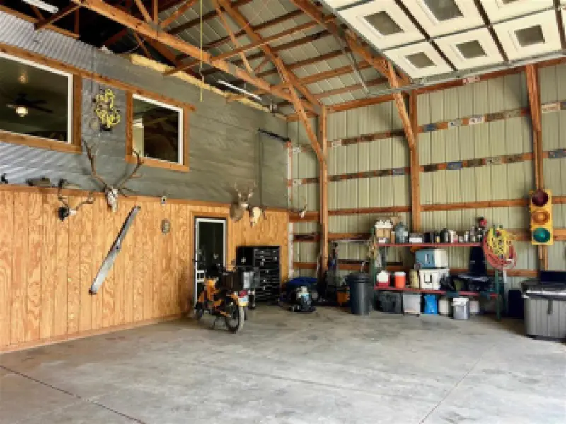 2609 Beaver Creek Rd Shell #24