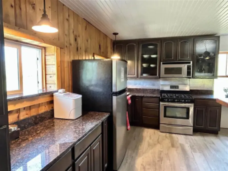 2609 Beaver Creek Rd Shell #84