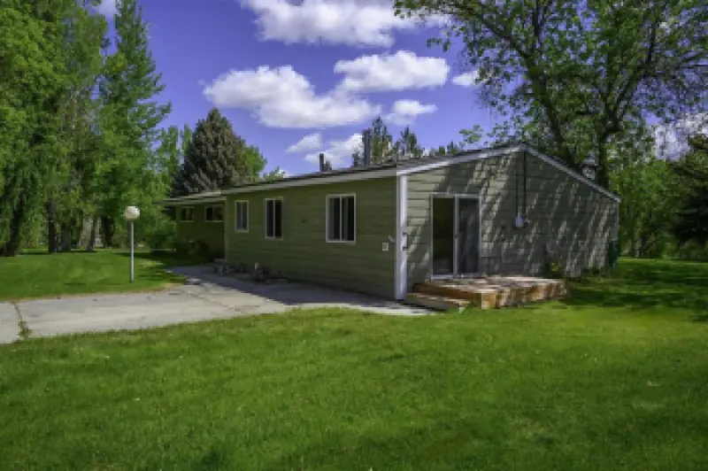 905 9th St Basin #1