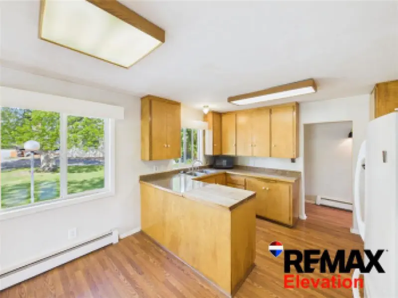 905 9th St Basin #11