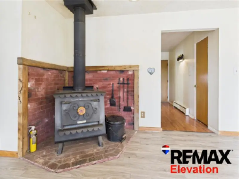 905 9th St Basin #16