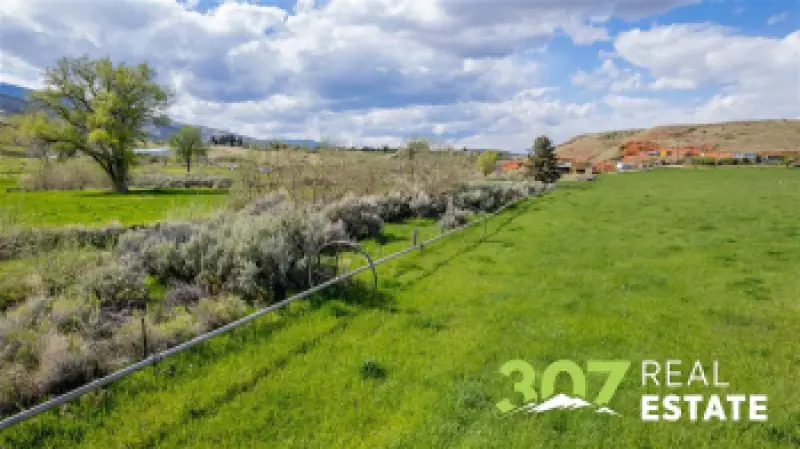 30 Nielsen Trail Cody #64