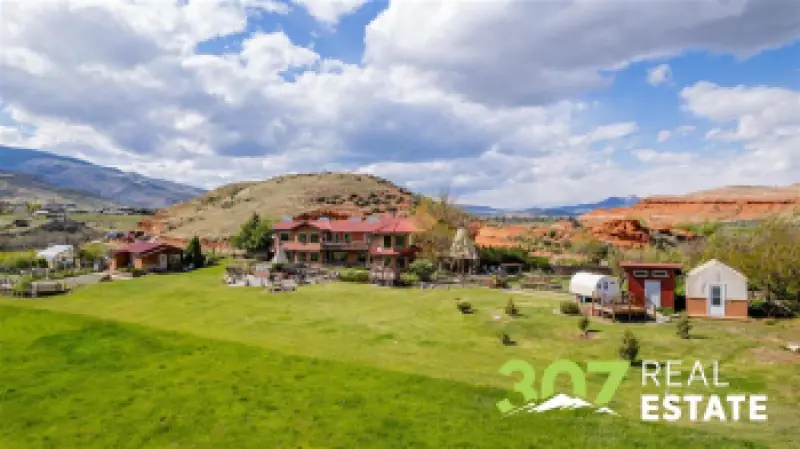 30 Nielsen Trail Cody #68