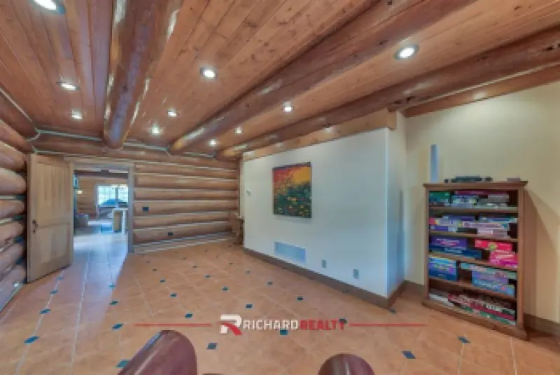 1727 Hwy 14 E Shell #16