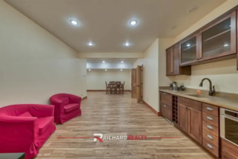 1727 Hwy 14 E Shell #34