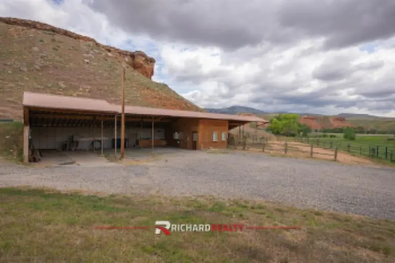 1727 Hwy 14 E Shell #47