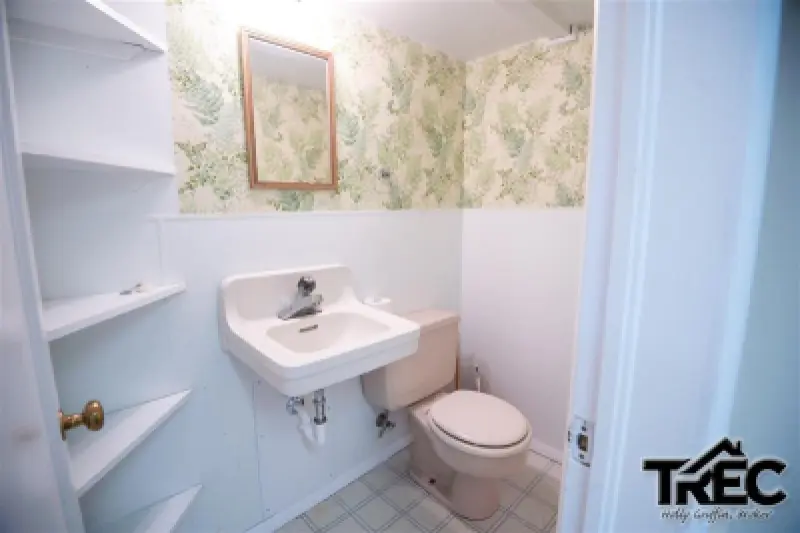 108 N Bent St Powell #12