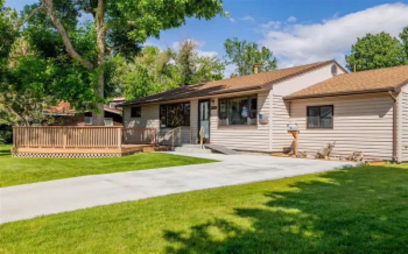 2519 Beartooth Dr Cody #1