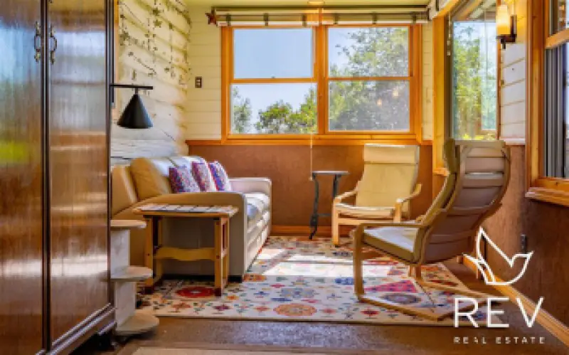 8 Mountain View Dr Cody #3