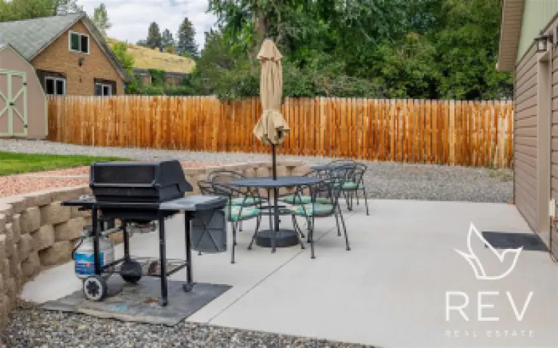 1408 Alger Ave Cody #15