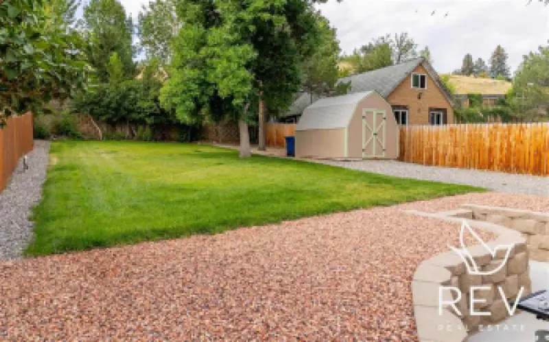 1408 Alger Ave Cody #17