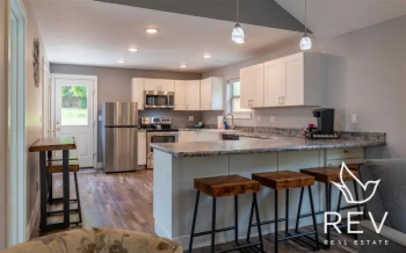 1408 Alger Ave Cody #5