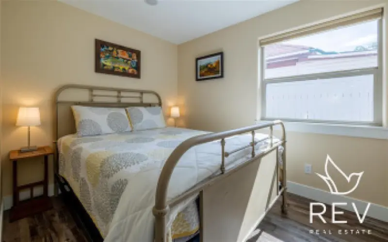 1408 Alger Ave Cody #9